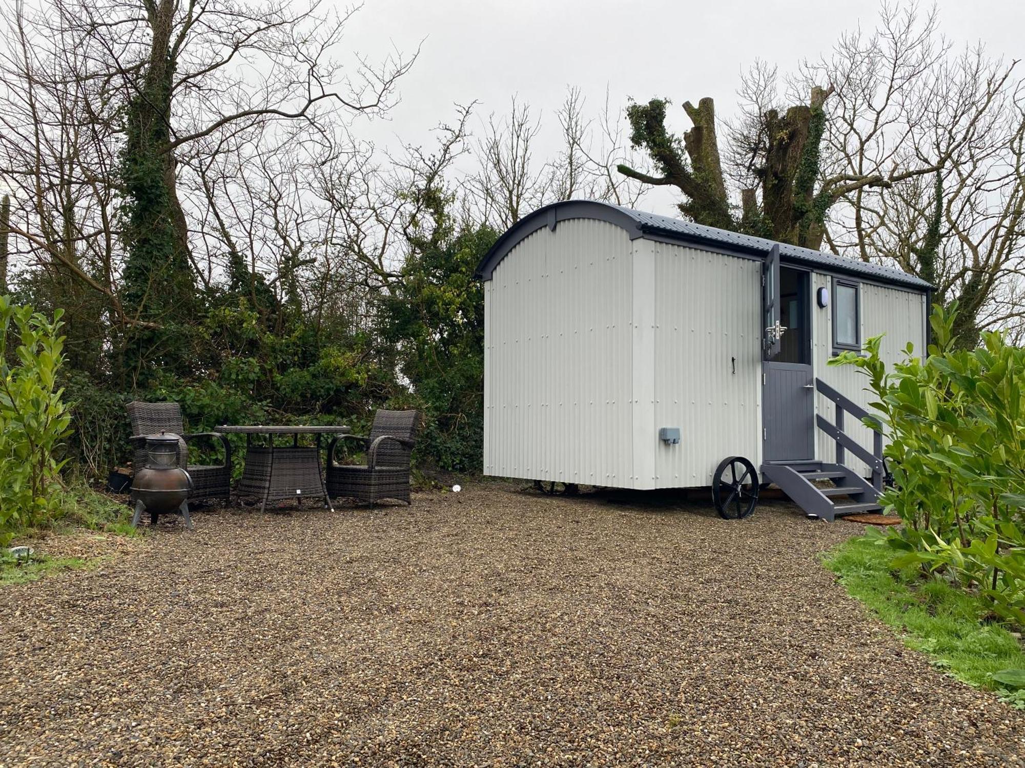 Villa Burren Garden Glamping Hut Boston Exterior foto